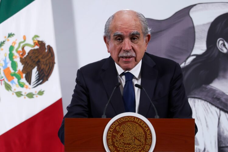 En el tema de la Reforma Electoral, el presidente de la Comisión Presidencial, Pablo Gómez Álvarez informa de cuáles son los temas claves.