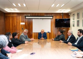 La UNAM y Petróleos Mexicanos (Pemex) acordaron la ampliación de un convenio de servicios para mejorar la extracción de hidrocarburos.