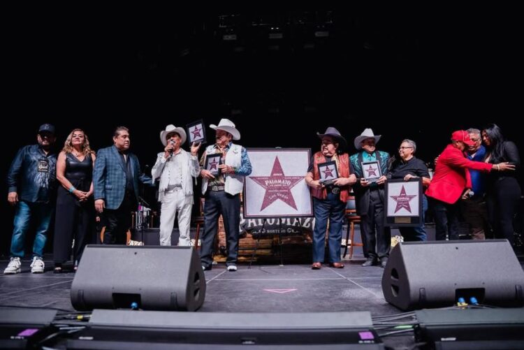 Palomazo Norteño brilla en Las Vegas: una estrella para la historia