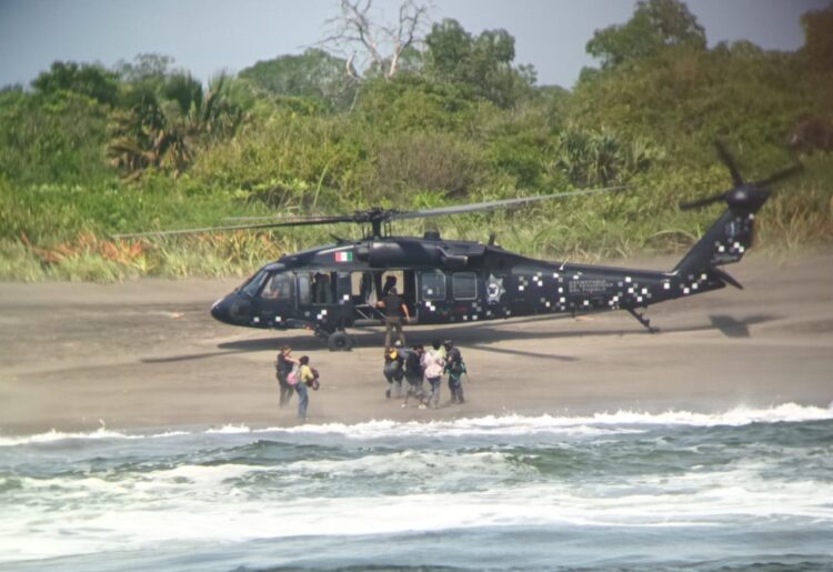 La Marina participó en diversos operativos de seguridad en coordinación con autoridades de Chiapas en Mapastepec.