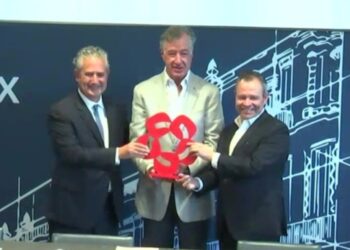 Banamex regresa a manos mexicanas: Fernando Chico Pardo sobre compra de 25% de la institución | VIDEO