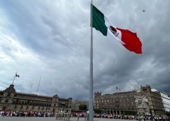 S&P ratifica calificación de México; destaca estabilidad fiscal y monetaria bajo gobierno de Sheinbaum