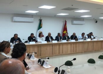 Cañeros se reúnen con diputados federales para solicitar apoyo al sector ante prácticas desleales. AMEXI Foto CNPR