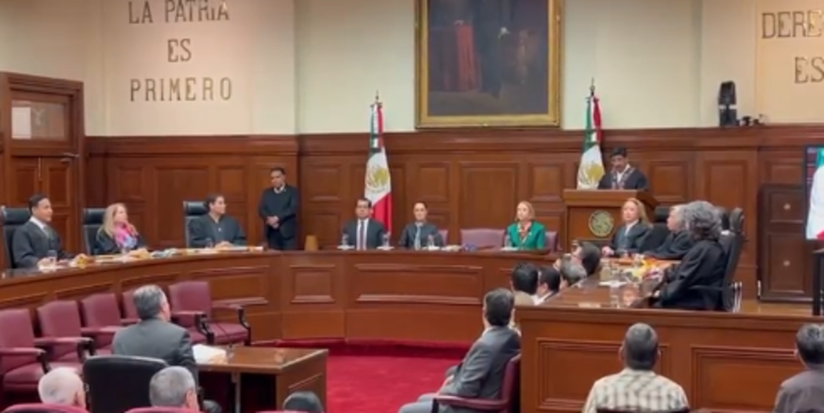 Los nuevos ministros de la Suprema Corte de Justicia rinden protesta en el Senado