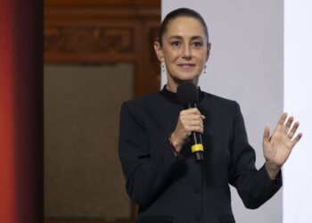 Pide Sheinbaum a Adán Augusto López aclarar presunta red millonaria