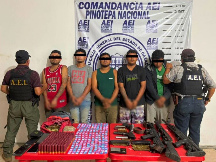 Desarticulan banda criminal que operaba en Oaxaca y Guerrero. Cinco detenidos. AMEXI