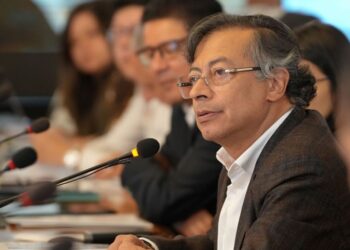 Descertificación a Colombia causa indignación oficial y debate nacional