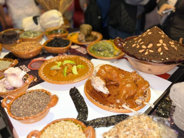 Feria del Mole 2025: tradición y sabor en San Pedro Atocpan
