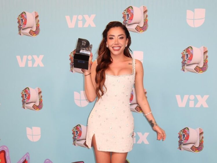 Karime Pindter gana Premio Juventud al Mejor Stream con su podcast "Karime Kooler"