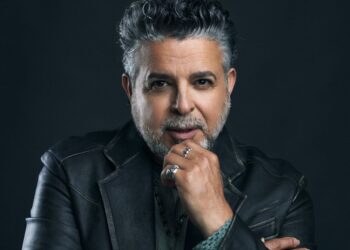 Luis Enrique deslumbra en el Festival de la Salsa ¡Ataca Sergio! en Miami