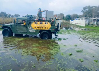 Ejército aplica Plan DN-III-E en Tianguistenco tras desbordamiento del río Mazacalco por las lluvias del 27 y 28 de septiembre.