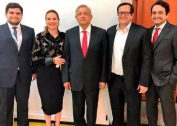 “Andy” y “Bobby” López Beltrán se amparan ante posible detención