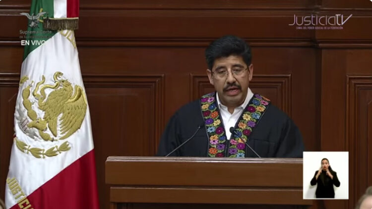 Anuncia Hugo Aguilar una reducción de salarios de todos los ministros