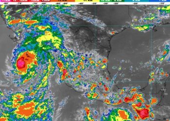 Huracán Lorena. fuerza en aumento. AMEXI