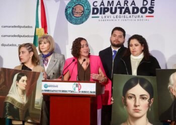 Multas de 103 mil pesos a funcionarios que modifiquen arenga en Grito de Independencia, propone el PRI