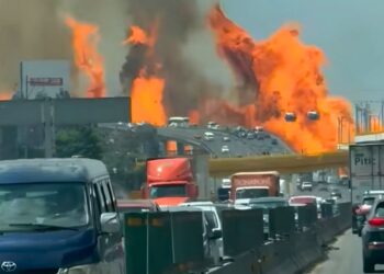 Se eleva a ocho los fallecidos por explosión de pipa de gas en Iztapalapa