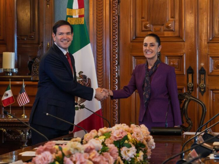 Marco Rubio llega al Palacio Nacional para formalizar programa de seguridad con Sheinbaum