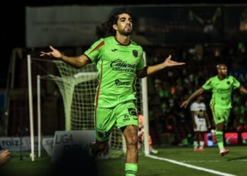 Pizarro y su elocuencia de ganar fácilmente a Pumas. AMEXI/Foto/@fcjuarezoficial