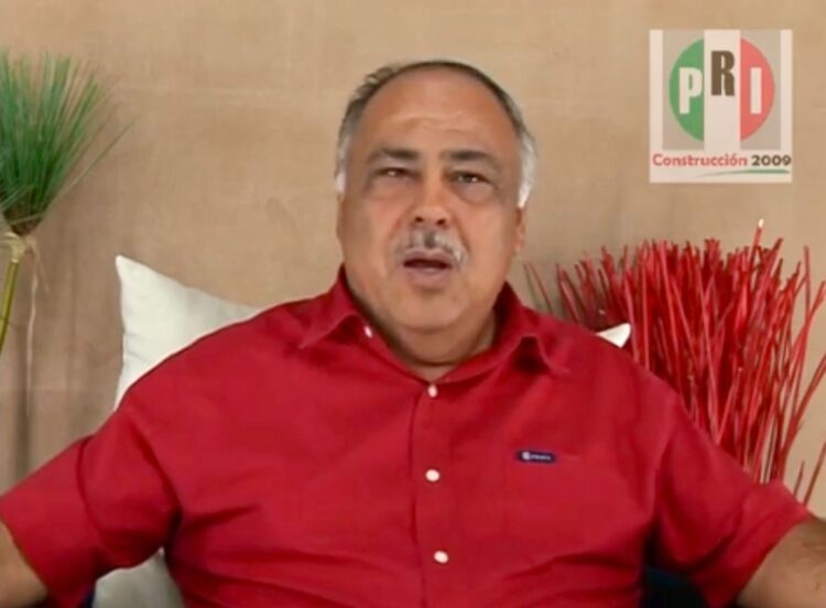 El exalcalde de Axochiapan, Morelos, Rafael Vergara Romero, lo asesinaron a balazos este domingo en la colonia Del Carmen de ese municipio.