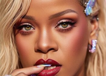 Rihanna anuncia el nacimiento de su hija con tierna foto | AMEXI/FOTO: RRSS