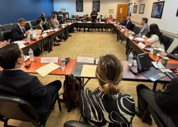 México y Estados Unidos reforzarán sus acciones en el combate a las finanzas ilícitas y el robo de combustible.