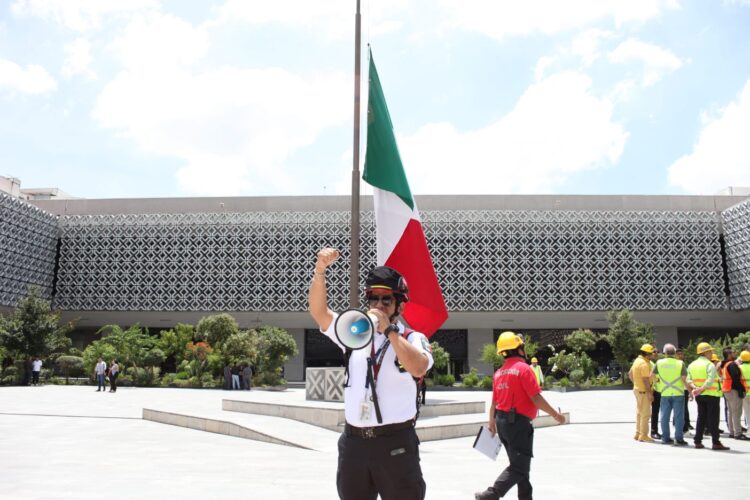 Segundo Simulacro Nacional 2025. Cámara de Diputados. AMEXI/Foto/Ivonne Cárdenas Pérez