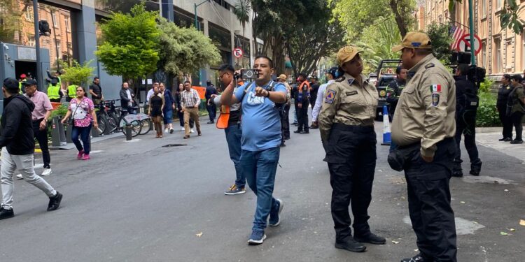 Segundo Simulacro Nacional 2025. Colonia Juárez. AMEXI/Foto/Verónica Torres Lizama