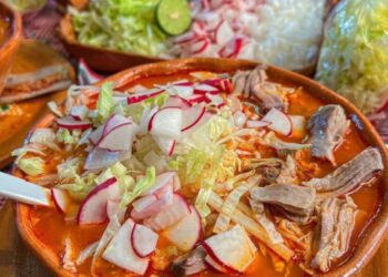 ¿Fan del pozole? Disfrútalo sin culpa