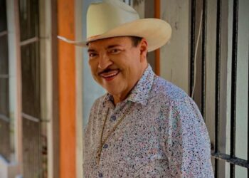 Julio Preciado continúa bajo observación médica