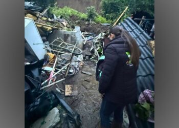 Tragedia en Amecameca. Deslave sepulta casa. AMEXI