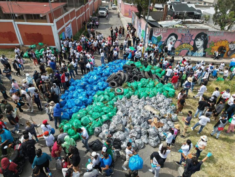 Buscan imponer en Ecatepec Récord Guinness con 150 mil personas en jornada de limpieza