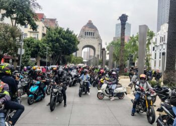 Casco, equipo, cero alcohol y respeto al reglamento, la consigna de mil 600 motociclistas