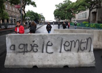 Cerco en el Zócalo de la Ciudad de México