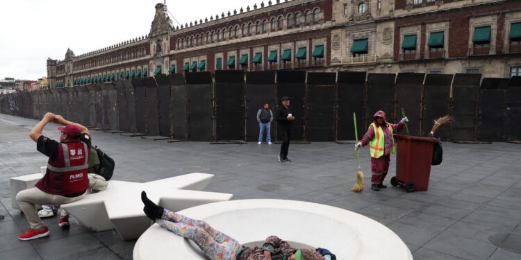 Cerco en el Zócalo de la Ciudad de México