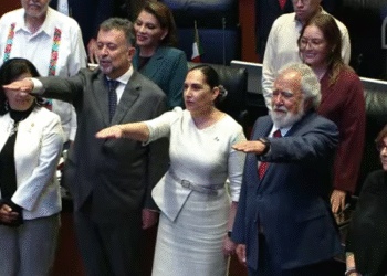 Alejandro Encinas, embajador en la OEA