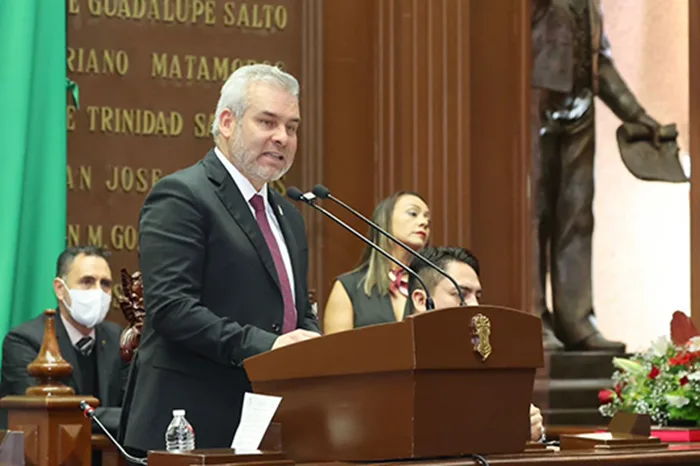 El gobernador de Michoacán, Alfredo Ramírez Bedolla, entrego al Congreso estatal su Cuarto Informe de Gobierno.