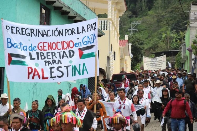 Más de 20 parroquias en Chiapas realizan marcha-peregrinación en solidaridad con Palestina