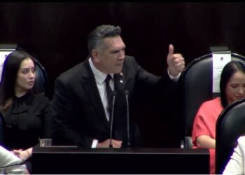 El senador del PRI, Alejandro Moreno, lanzó una dura crítica al gobierno federal y acusó a Morena de instaurar una “narco dictadura”.