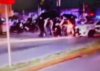 En Tecámac, reportan que se registró una riña en una cervecería , lo que evidencia permisividad y posible corrupción.