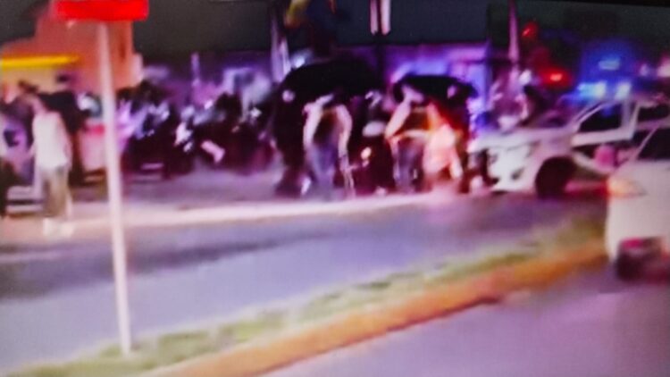 En Tecámac, reportan que se registró una riña en una cervecería , lo que evidencia permisividad y posible corrupción.