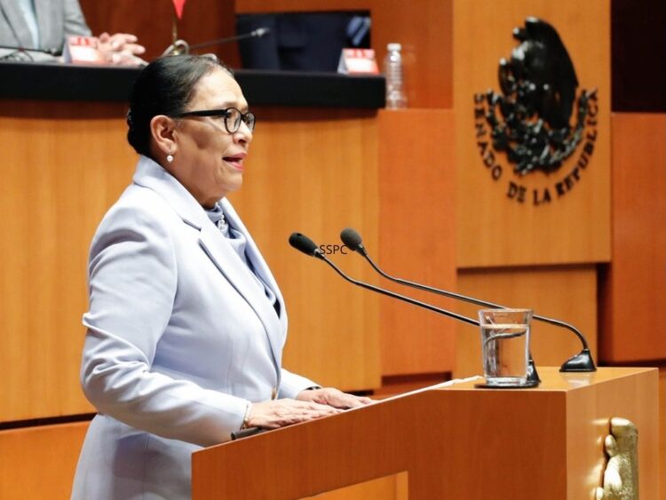 Rosa Icela Rodríguez debe proteger un pez gordo; no pescará ni un charal (Opinión)