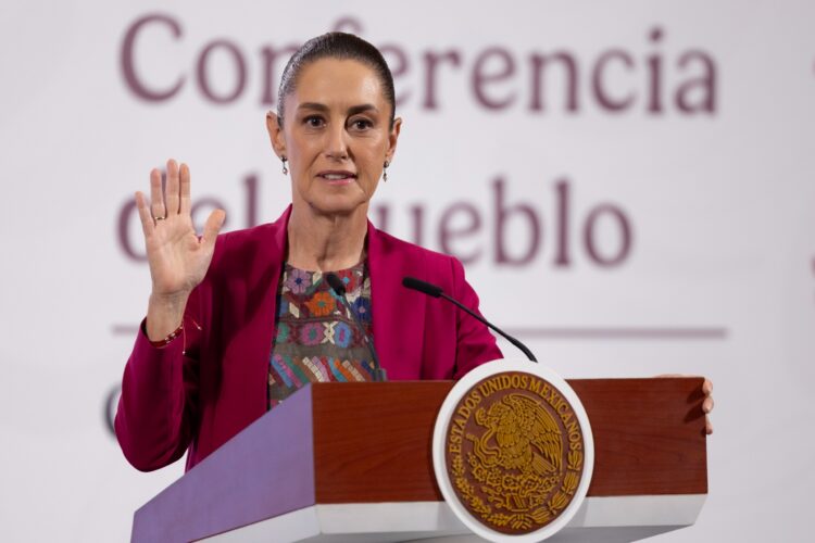 La presidenta Claudia Sheinbaum salió al paso de diversas polémicas en su “Mañanera del Pueblo”: defendió a los hijos del expresidente AMLO.