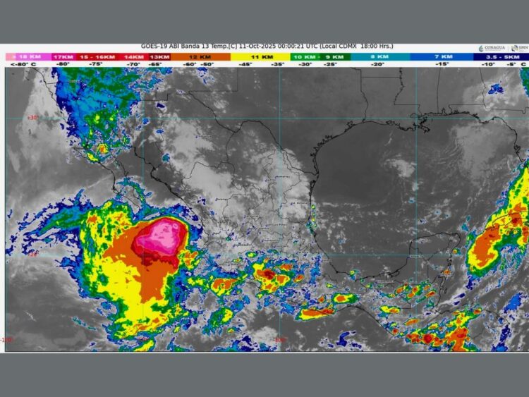 Activan el Plan DN-III-E ante las graves consecuencias de las lluvias torrenciales que azotan el país. AMEXI