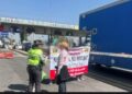 Bloqueos campesinos y de piperos en la carretera México-Querétaro paralizaron entrada y salida de CDMX.