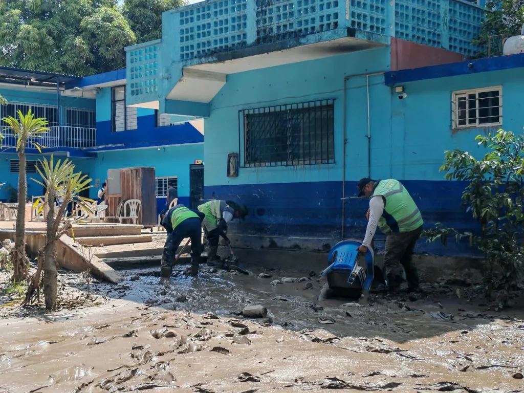 CDMX emergencia en Veracruz. AMEXI