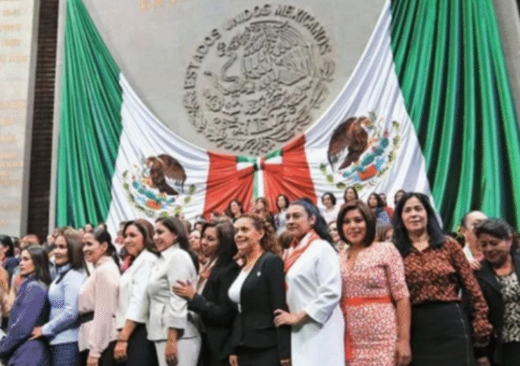 Gracias a la lucha de las mujeres de izquierda, México tiene una presidenta: diputadas morenistas