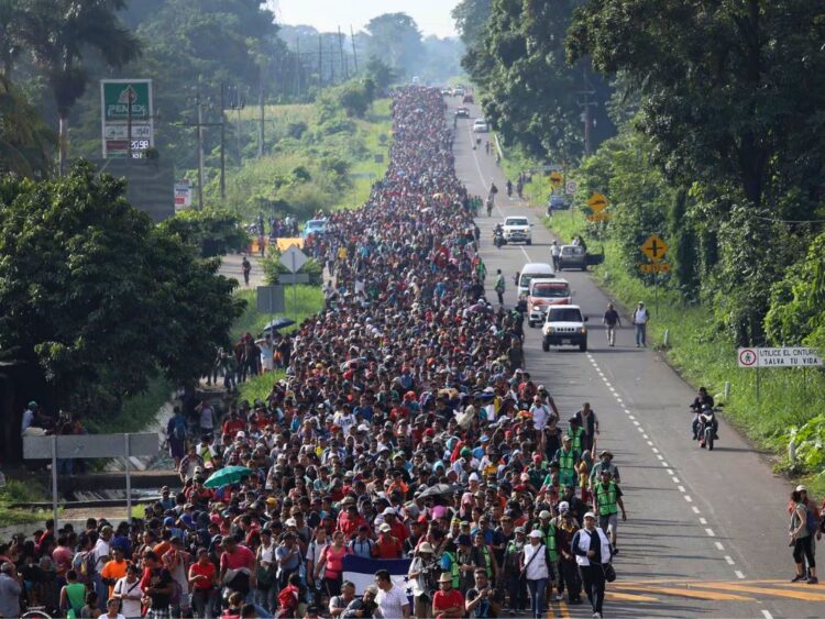 Caravanas migratorias. De la búsqueda del sueño americano al encuentro con el sueño mexicano. AMEXI