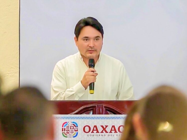 Emmanuel Efrén Jarquín. Clausura de centros de adicción ilegales.