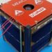 Puebla. 26 de octubre, 2025. Envían al espacio nanosatélite mexicano GXIBA-1 para el monitoreo de volcanes. AMEXI / FOTO: Cortesía: Agencia Espacial Mexicana