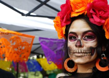 Mega Procesión de las Catrinas